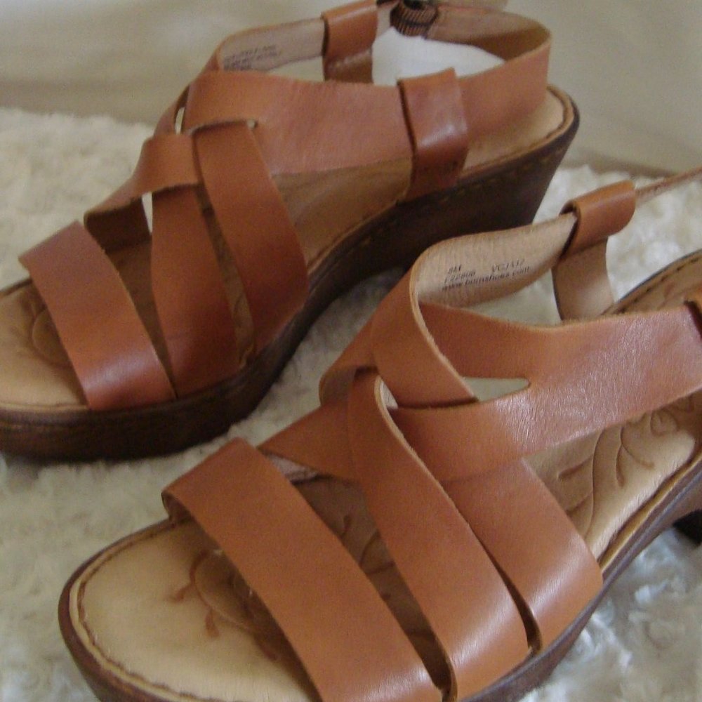 Born Leather Slingback Platform Sandal Size 8M